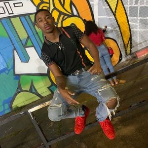 Meet your Posher, Clay